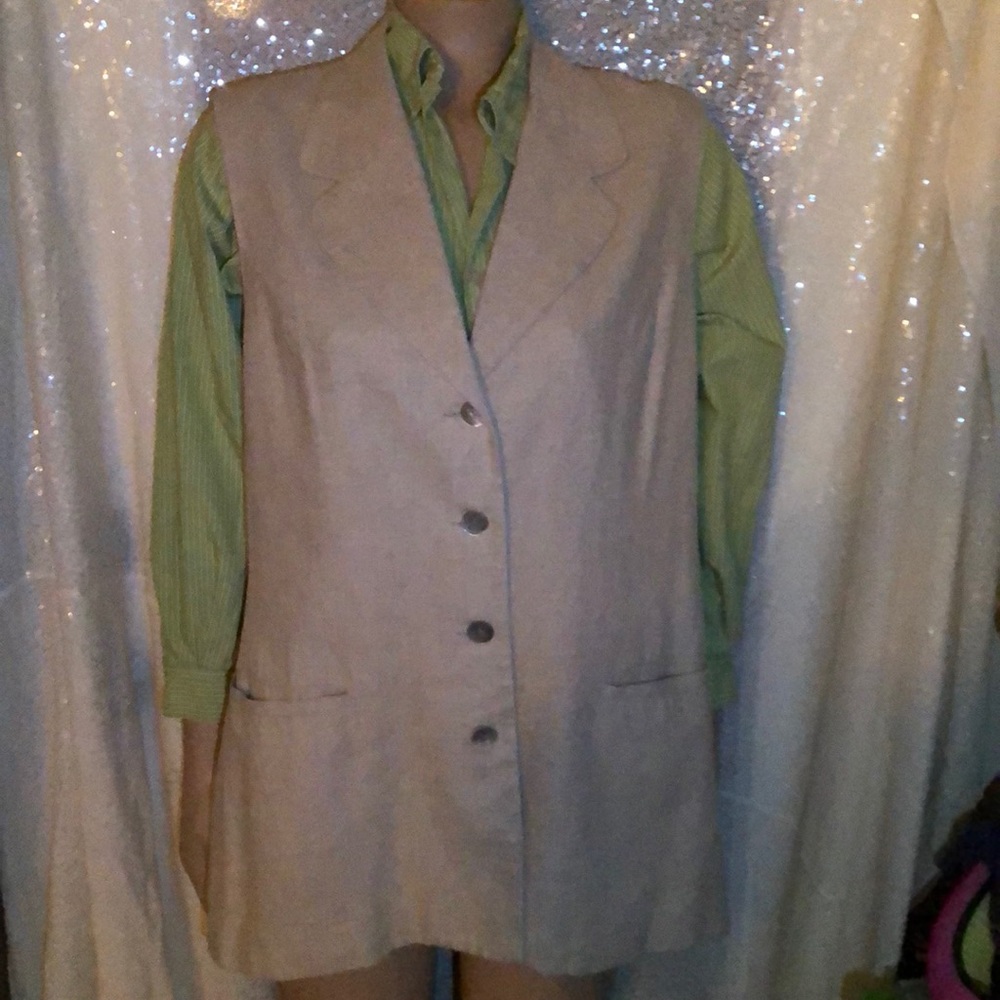 Mix-It Linen and Rayon Longer Vest Women’s 13/14